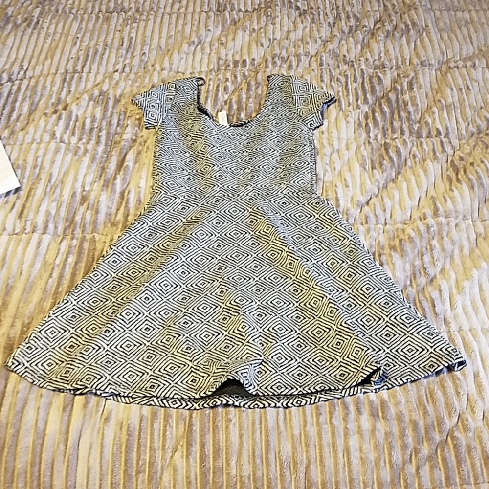 Cute dress size XS BRAND NEW